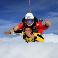 Tandem skydiving