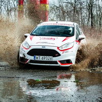 Driving behind the wheel of a Ford Fiesta ST on the track (6 laps)