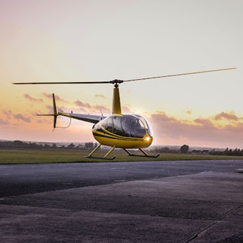 Hubschrauber-Rundflug über Warschau mit Filmaufnahmen (20 Minuten)