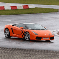Jazda za kierownicą Lamborghini Gallardo po torze (2 okrążenia)